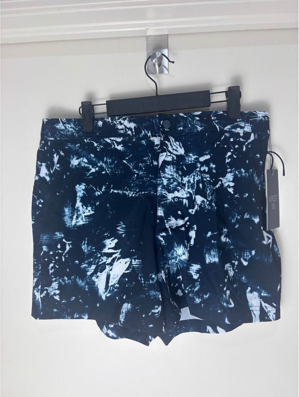 VRST Mens M 5” Resort Shorts Indigo Craft Slim Fit Hybrid Swim NWT